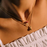 Seta Pendant Necklace