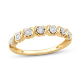 Pre-Owned Kay 1/10ct tw Round-cut Diamond in 10k Yellow Gold