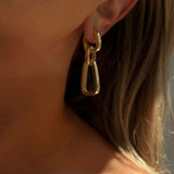 The Anais Loop Hoops in Gold